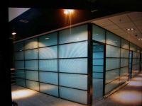 洛陽(yang)防火(huo)玻(bo)瓈(li)怎(zen)麼(me)保(bao)障(zhang)安全(quan)性