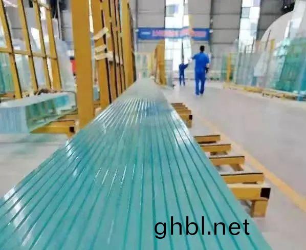 河南省(sheng)豫玻特(te)種玻瓈有限公司